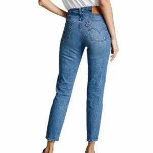 Levi's Wedgie Premium Straight Women Medium Wash Button Fly Jeans Size 25